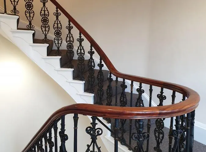 麦克米兰之家公寓式酒店