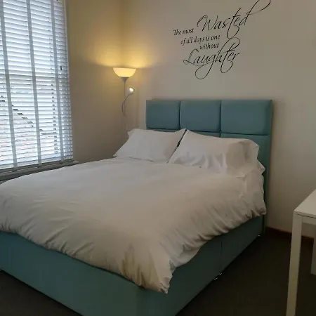 Mcmillan House Studio Lägenhetshotell 3*