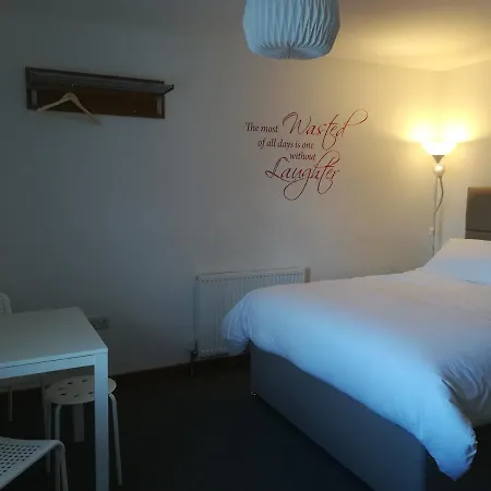 Mcmillan House Studio Lägenhetshotell 3*